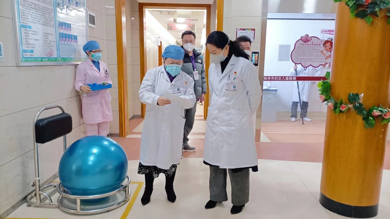 我院慰问临床一线人员并开展节前安全生产检查