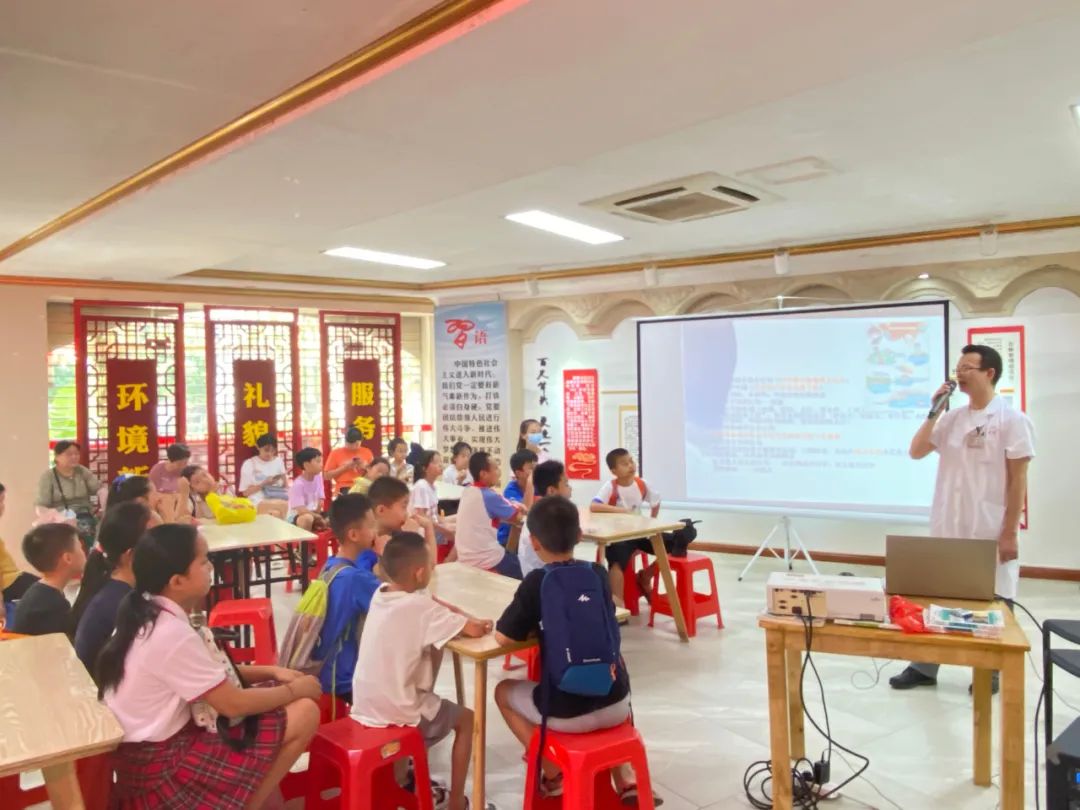 暑期防溺水，安全不放假 | 桂林市妇幼保健院走进清秀社区开展暑期安全知识讲座