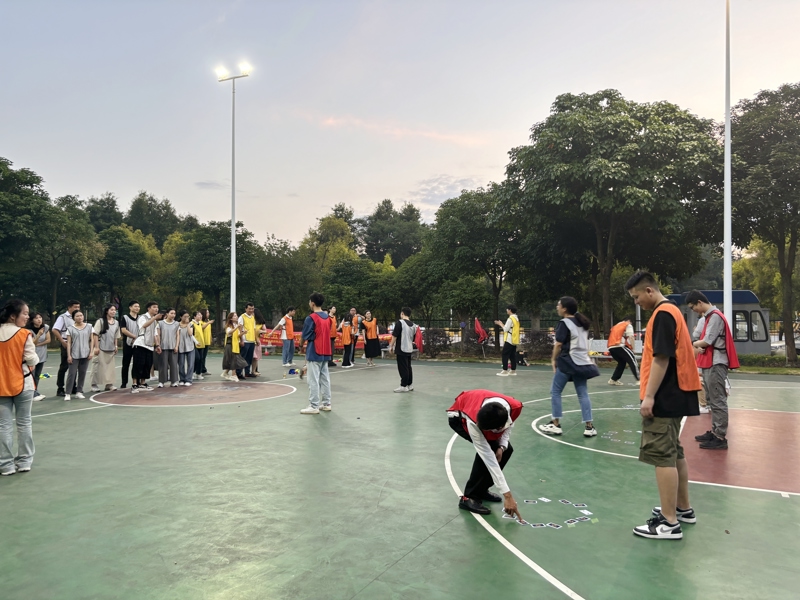 我院联合交通系统单位开展“扬五四精神 谱青春华章”主题团建活动