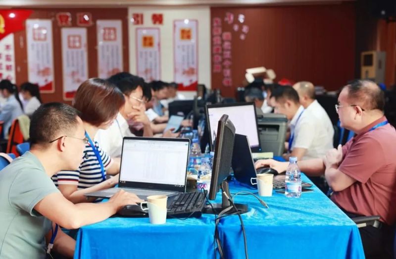 2024年自治区医保基金监管飞行检查组进驻我院开展医保飞行检查